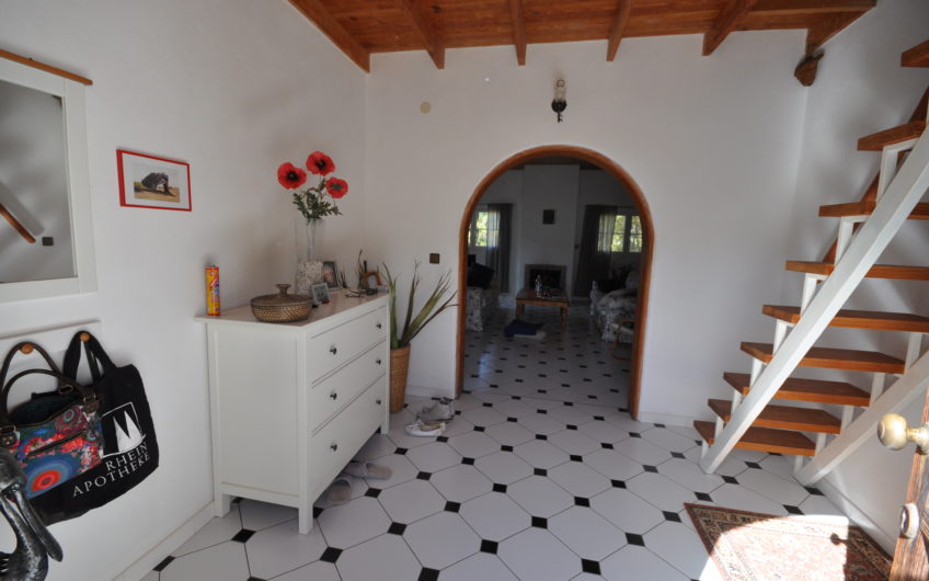 Villa, Guía de Isora