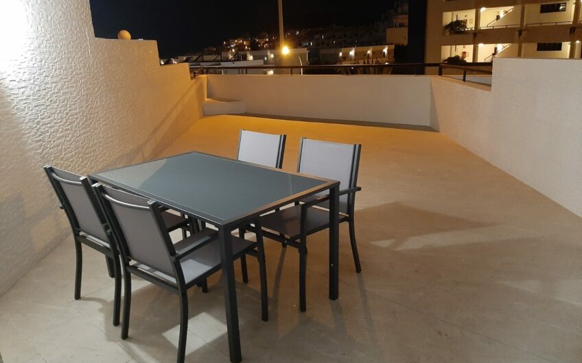 Summerland, Los Cristianos