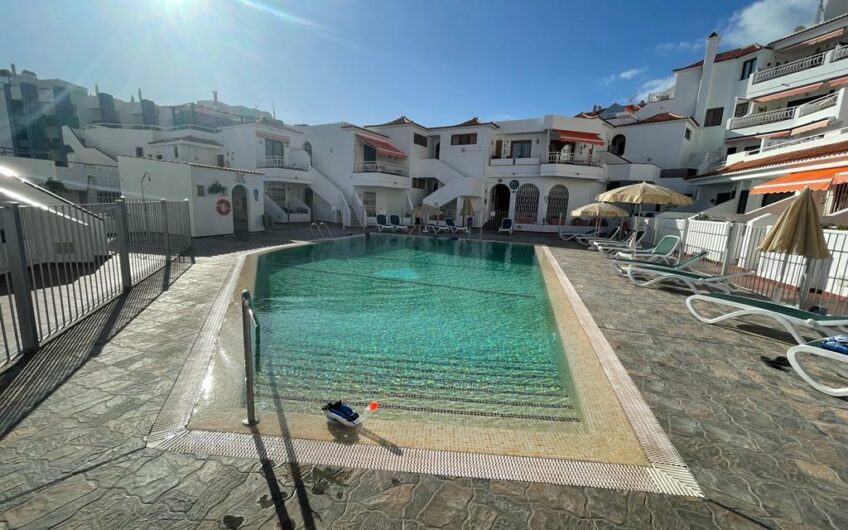 Los Diamantes, Los Cristianos