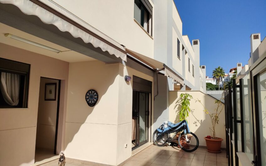 Residencial Jasper, Parque de la Reina