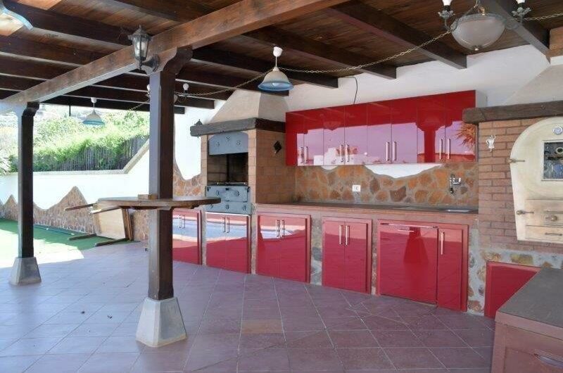 For sale independent villa in Taucho