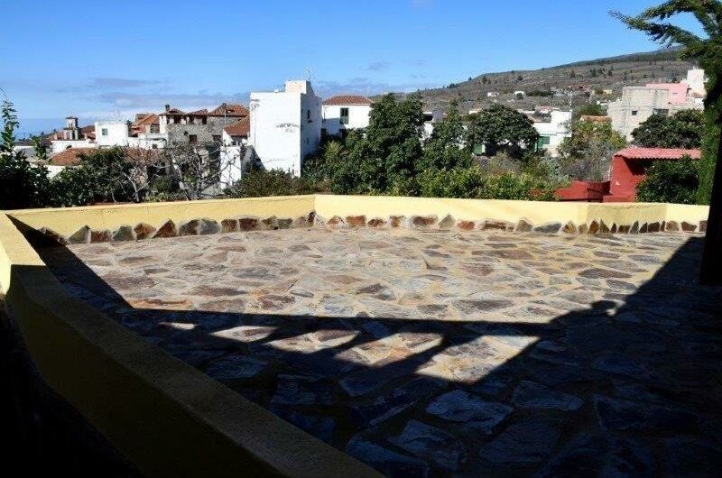 For sale independent villa in Taucho