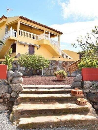 For sale independent villa in Taucho