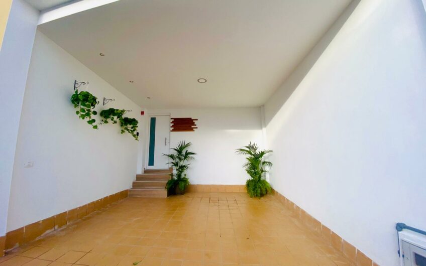 Adeje- House with private gym