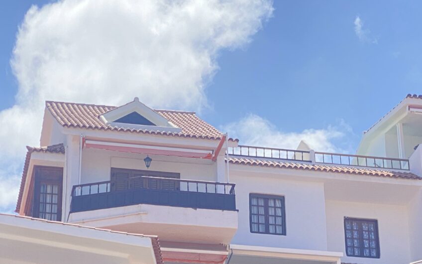 Los Cristianos, Los Alamos