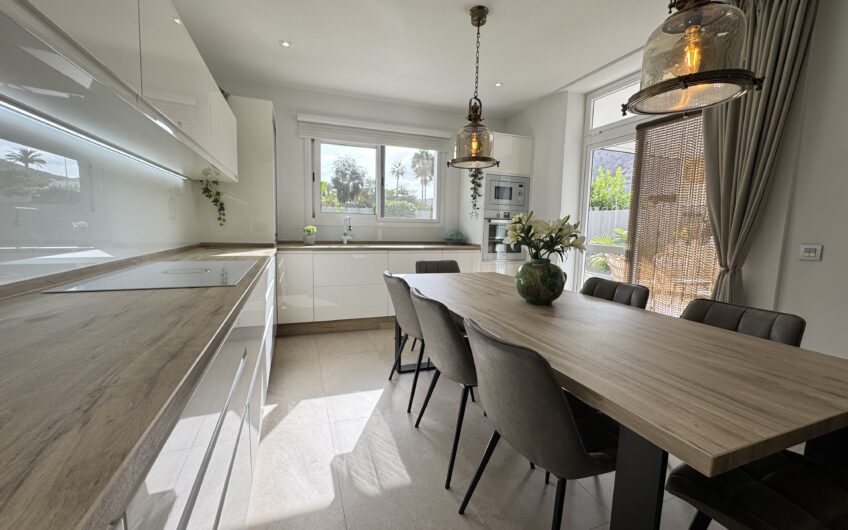 Los Cristianos, Vista Hermosa