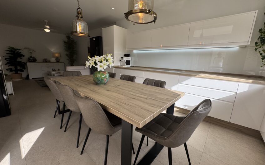 Los Cristianos, Vista Hermosa