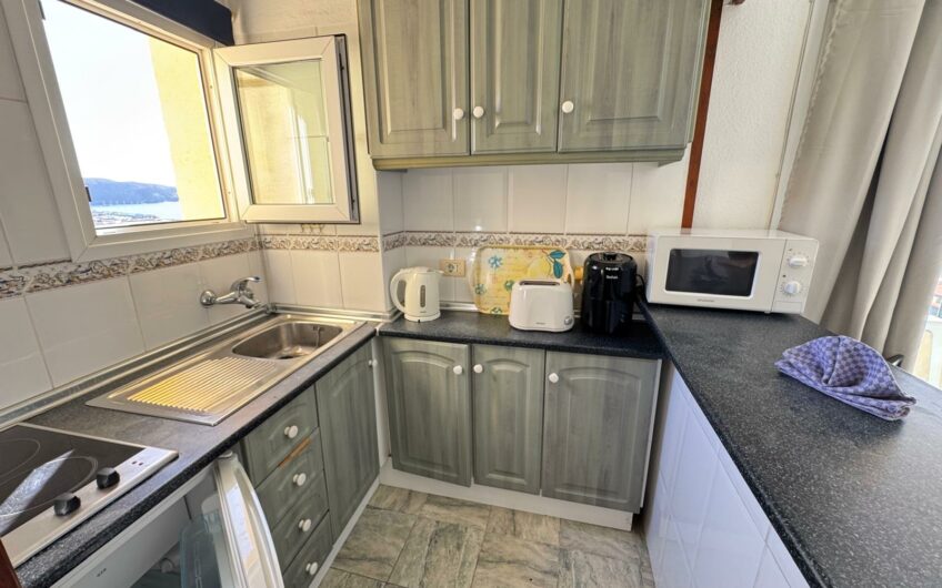 Torres del Sol, Los Cristianos